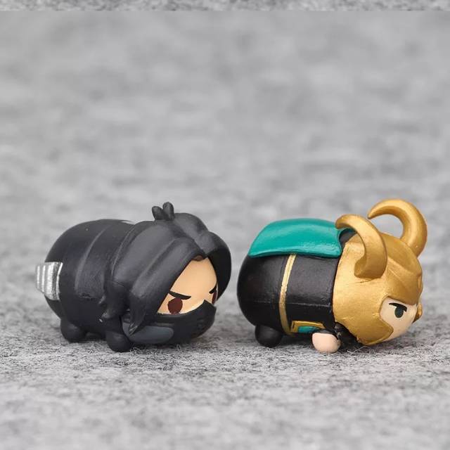 MOMBABY1 Edisi Avengers Figure Set Tsum Tsum Avengers atau Topper Cake Kue Tsum Tsum Avengers