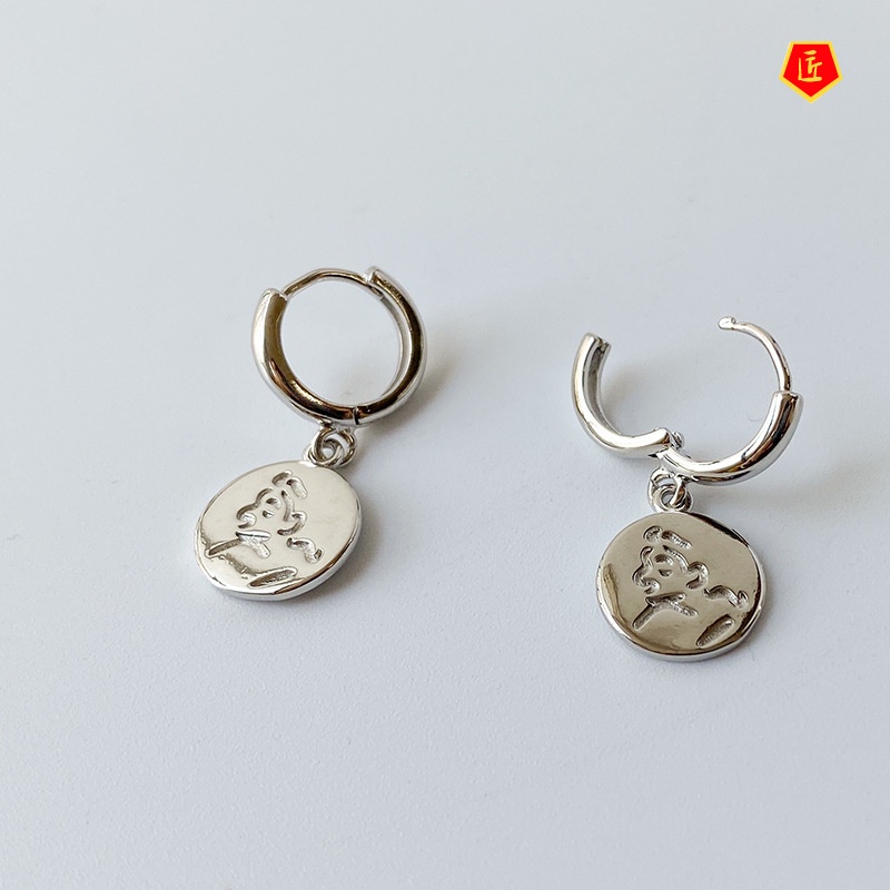 [Ready Stock]Retro Portrait Brand Earrings Personality Fashion