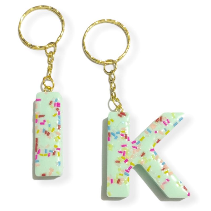 Gantungan Kunci Inisial Resin Huruf Initial Pastel Sprinkles Meses Series Keychain