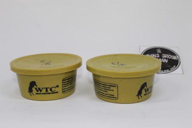 MINYAK GEMUK / PELUMAS / GREASE STEMPET UNIVERSAL MOBIL MOTOR