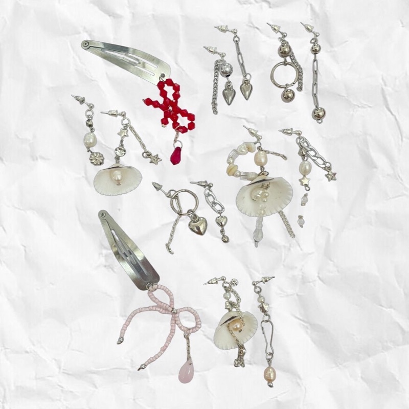 pearl earrings / chain earrings / seashell earrings / boho earrings / charm earrings/ coquette y2k h