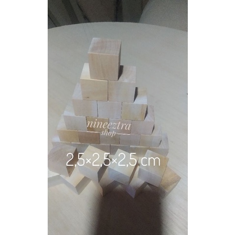 balok kubus kayu mahoni cube kayu 2,5×2, 5×2, 5 cm balok edukasi