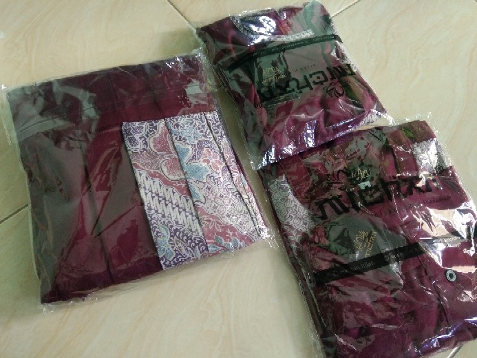 Raya Family Michan Sarimbit Lebaran Michan Sarimbit Couple Keluarga