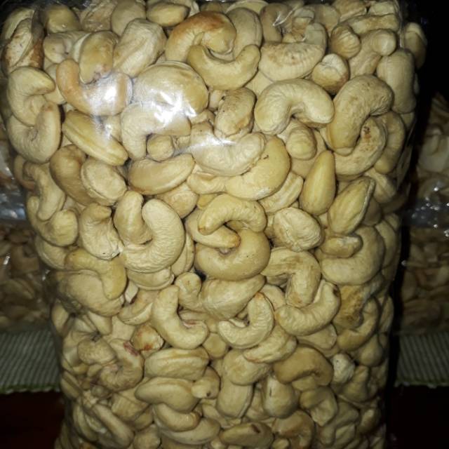 

Kacang Mete Super