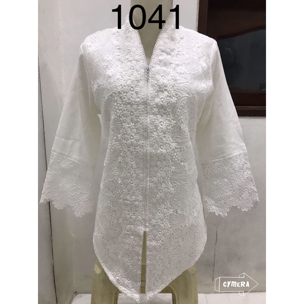 1041 kebaya brukat full depan premium//kebaya alexuez brukat depan putih tulang