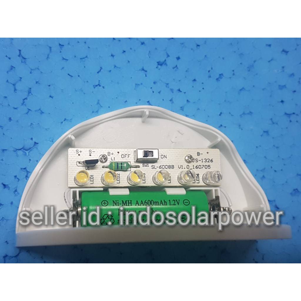 Lampu Dinding 6 Led solar power tenaga surya 6led tembok Rumah Ruko Rukan Kantor Kuning warm white