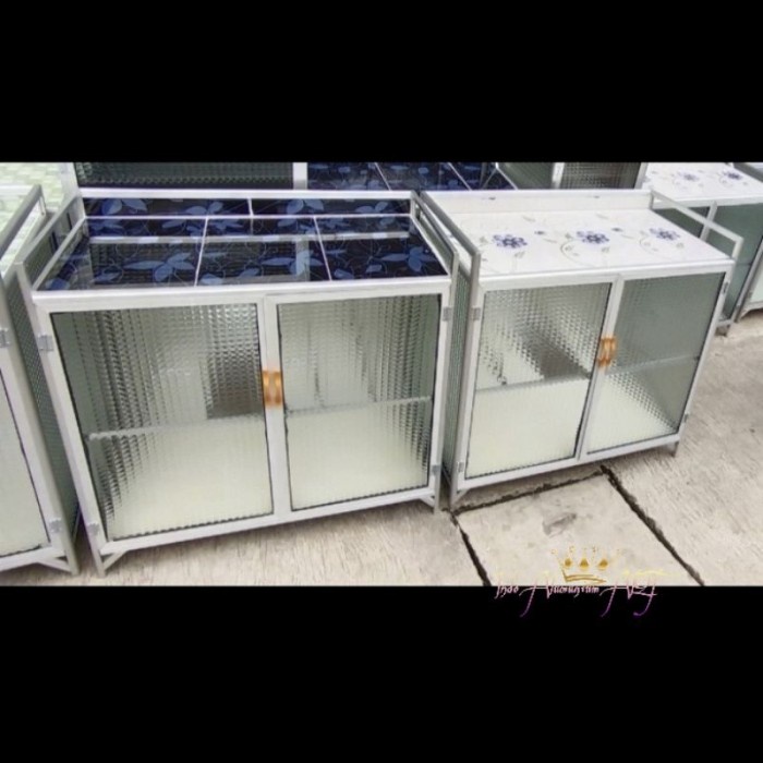 Lemari Dapur Rak Piring Pintu 2 Bahan Alumunium Kaca Tebal