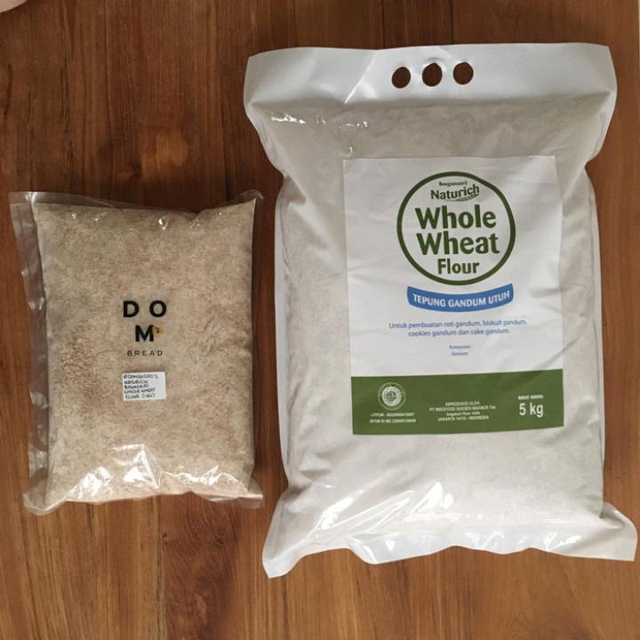 

Tepung Gandum Naturich 500gr Whole Wheat Flour