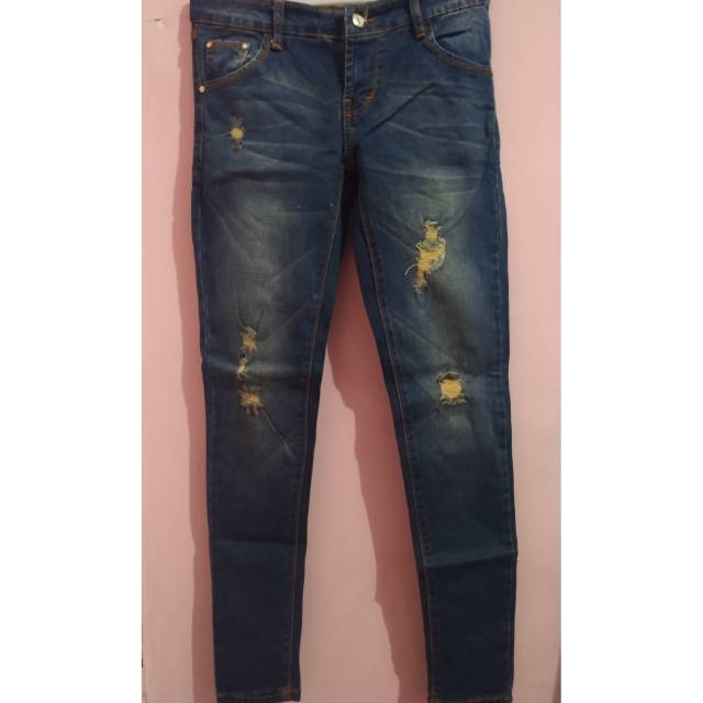 Preloved celana jeans ripped
