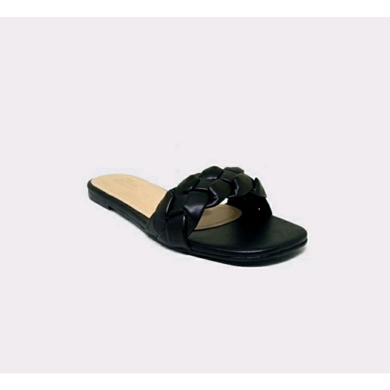 Sandal Qeis-1Black Big Size 41-45 Sendal Kepang Wanita Kulit Hitam / Sandal Kulit JUMBO Kaki Lebar Gemuk, 42