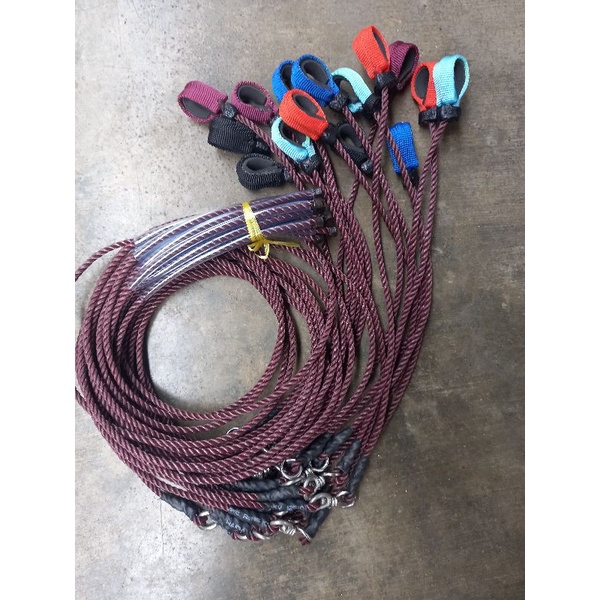 Tali ikat ayam aduan