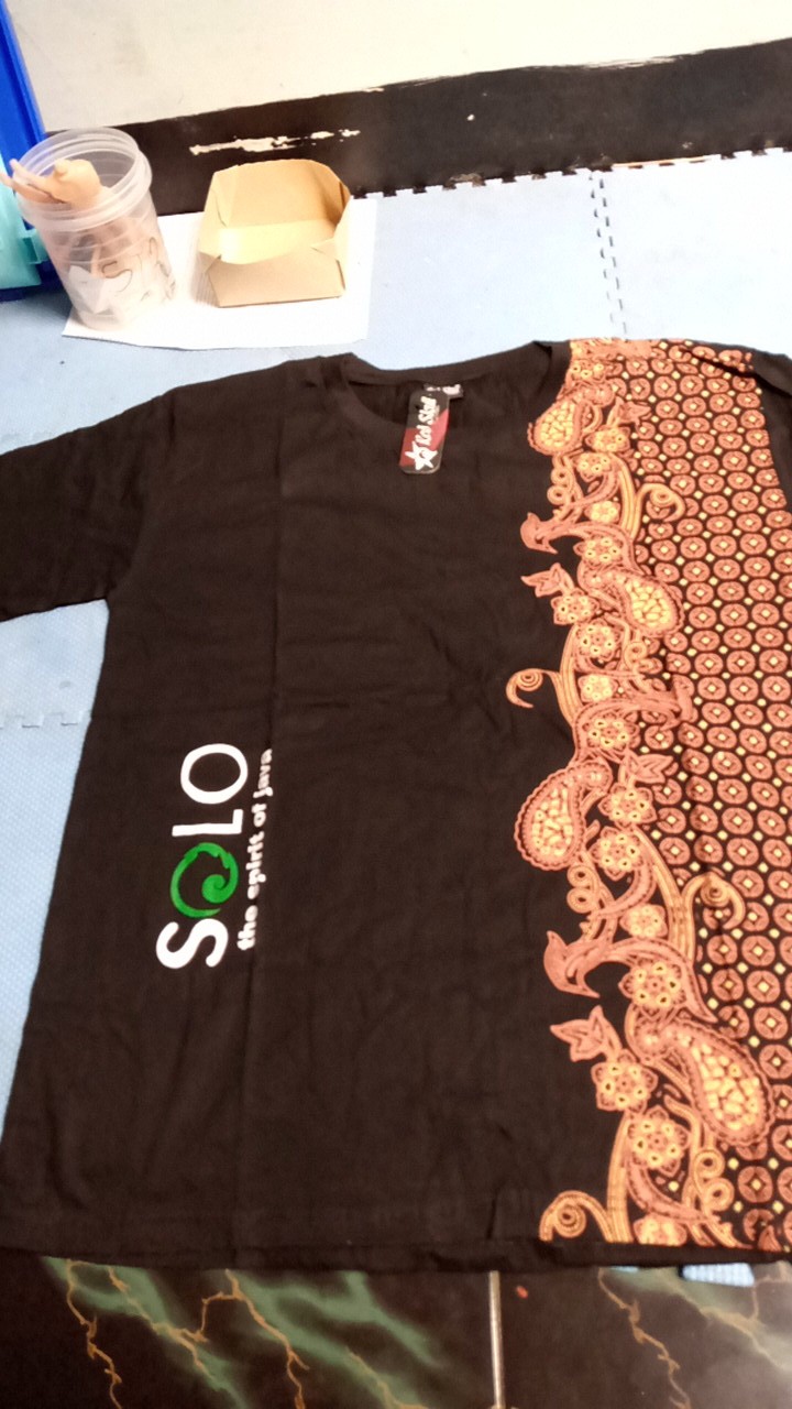Kaos Batik Murah Grosir Solo | Oblong | Kaos Wisata | Kaos Oleh2 | Kaos Polos | Kaung Kecil