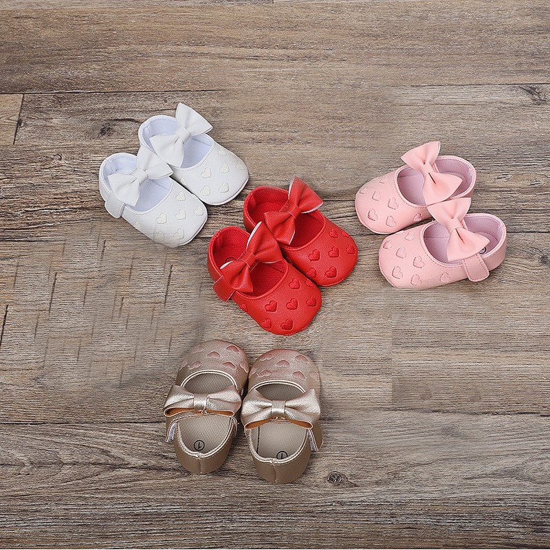 Baby Shoes Sepatu Bayi Prewalker Love Anti Selip