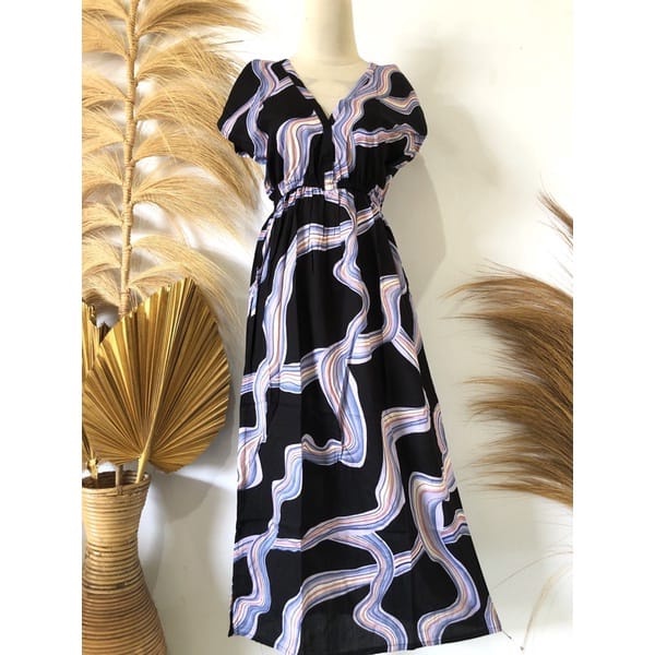 DASTER MANOHARA VANESA BALI-VANESA HITAM