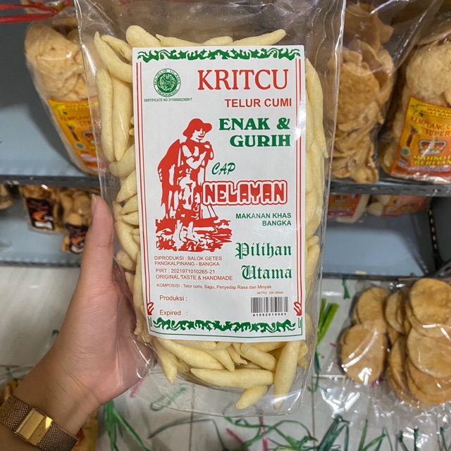 

Kritcu Bangka Cap Nelayan - Telor Cumi - Snack Bangka - Cemilan Bangka - Makanan Bangka