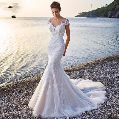 Plus size gaun mermaid putih ekor mermaid wedding dress