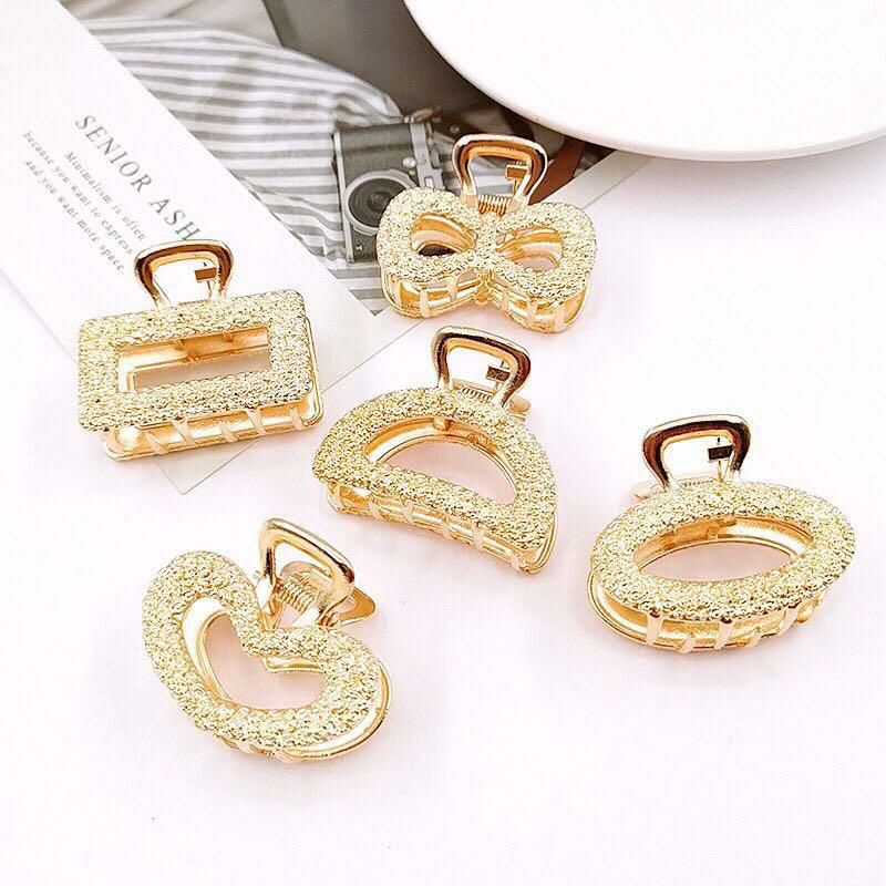 Jepit Rambut Model Chrome Logam Gold 4.2 cm - Hair Pin Korea Retro - Hair Clip Korea - Aksesoris Ram