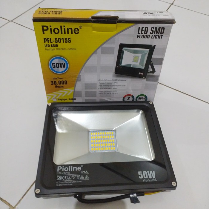 Lampu sorot 50w pioline kap sorot led 50 watt floodlight smd lampu tembak 50w 50watt