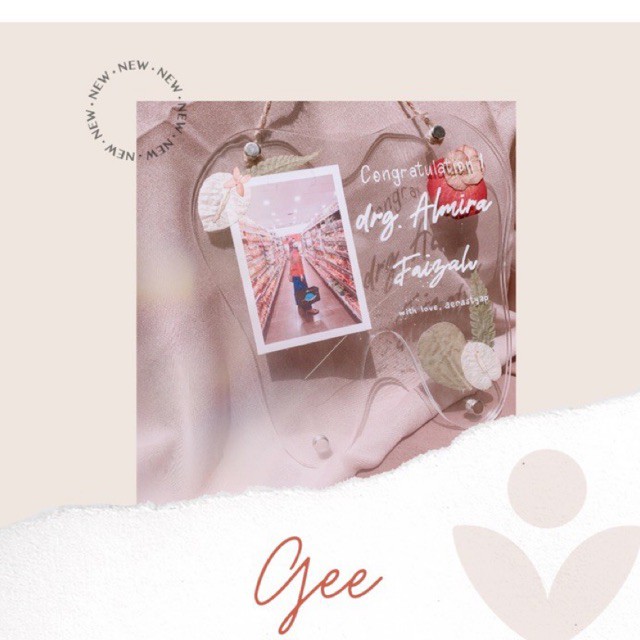 GEE - Pressed flower / Floating frame / Acrylic frame / Frame akrilik / Kado dokter gigi