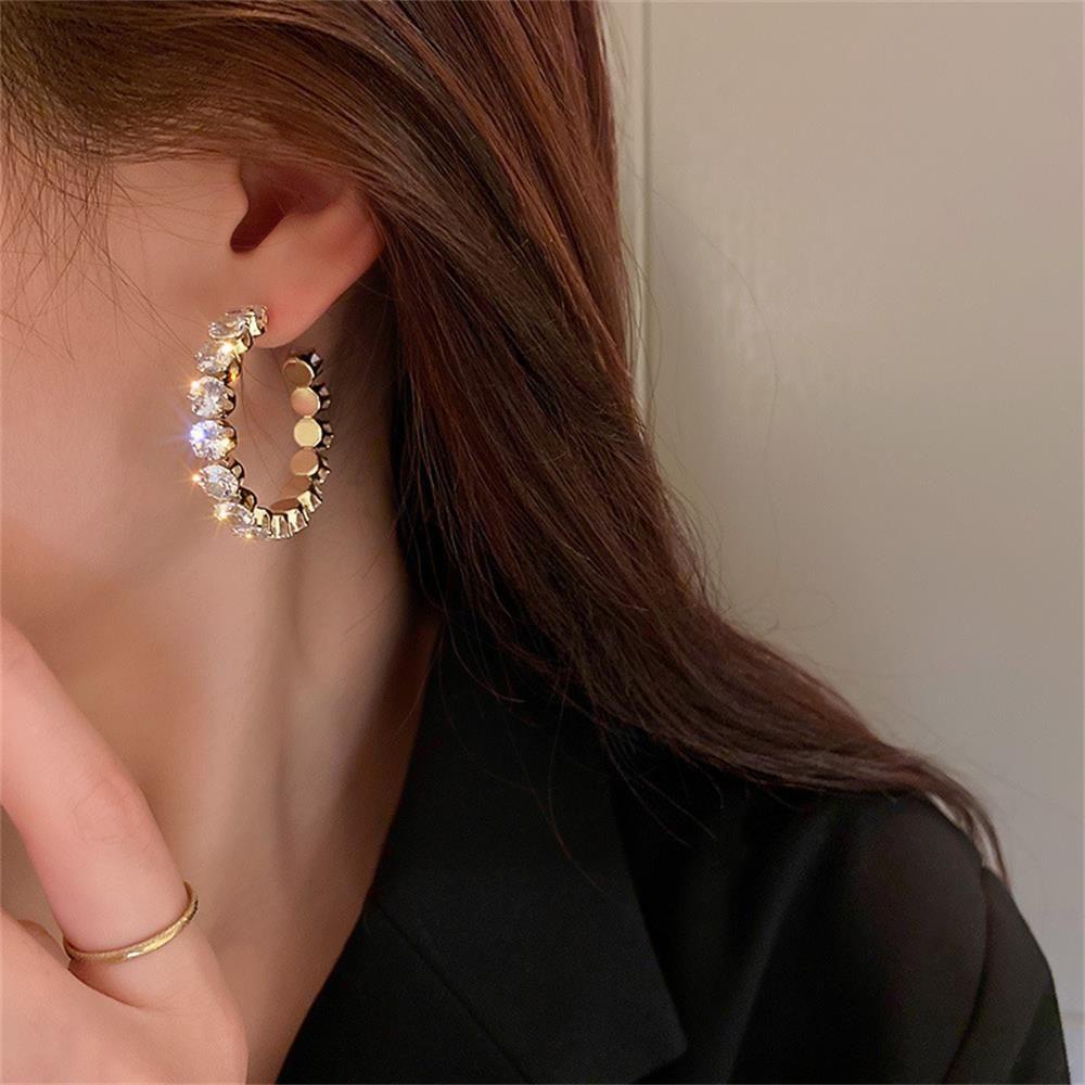 Solighter Anting Berbentuk C Trendi Baru Warna Hijau Fashion Perhiasan Hadiah Untuk Wanita Zirkon Anting