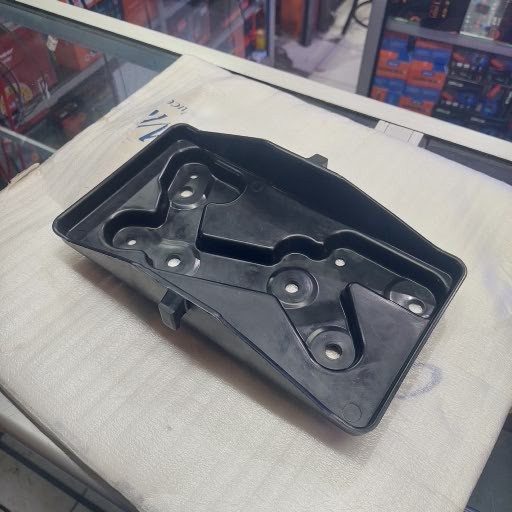 TATAKAN AKI ACCU MOBIL AVANZA XENIA RUSH TERIOS ORIGINAL