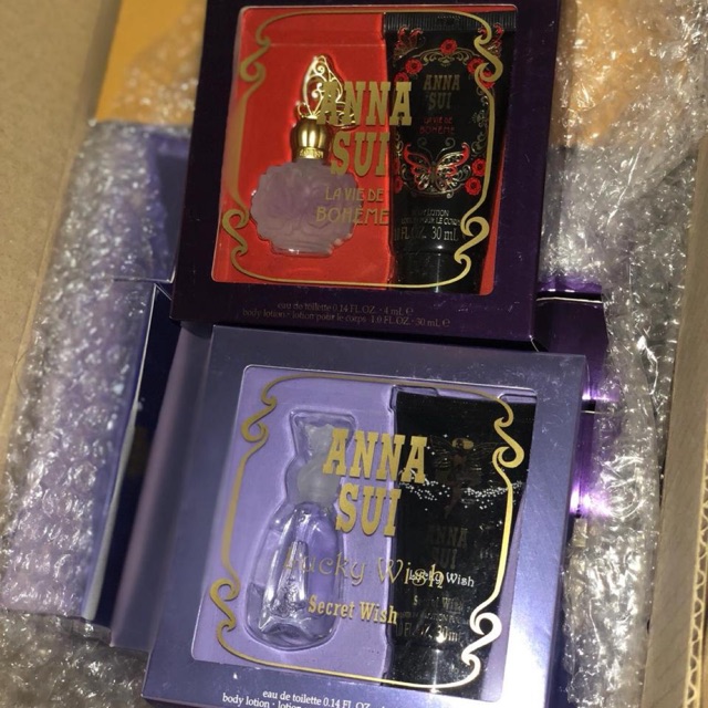 ANNA SUI GIFT SET