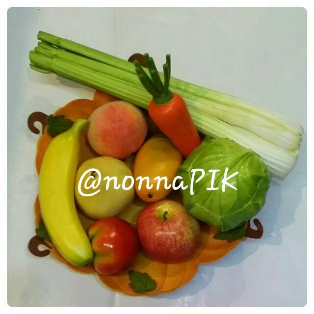 Miniatur Buah - Buahan / Sayur ( Figurine Fruit and vegetable ) / Keranjang - Mangkok - Wadah