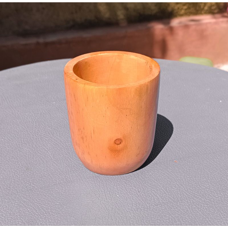 gelas oval /mug 7cm.kayu mahoni