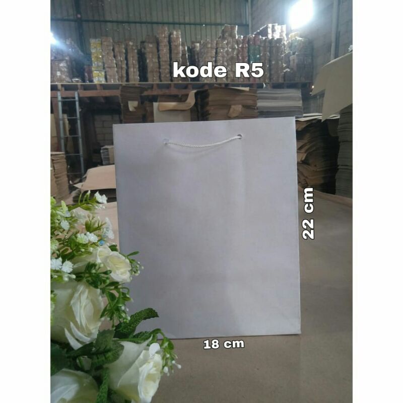 

[ECER] PAPERBAG POLOS PUTIH [18x22x12]