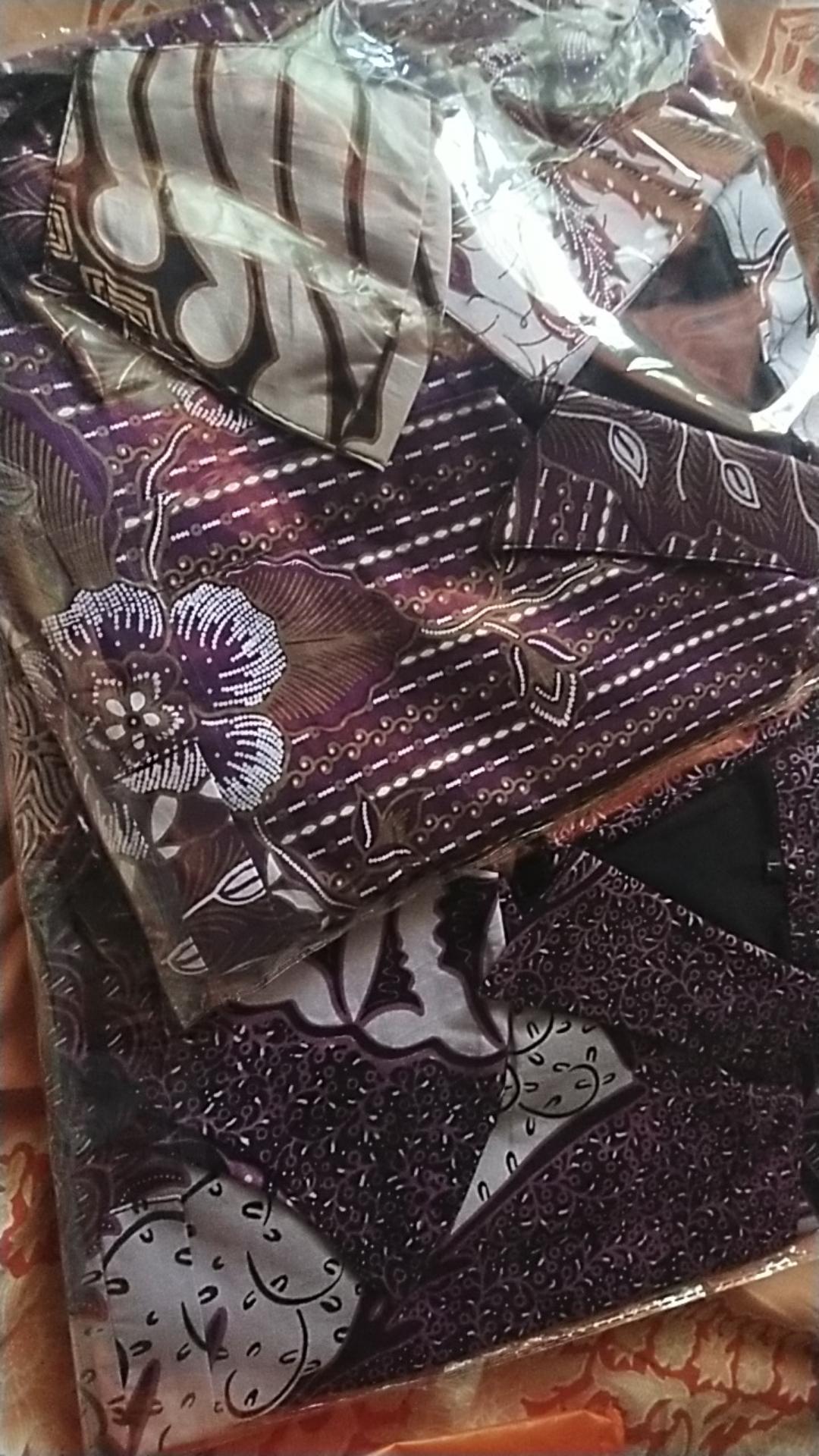 Batik Pria Lengan Panjang Lapis Furing Batik Solo. Klowor Ungu Lilac