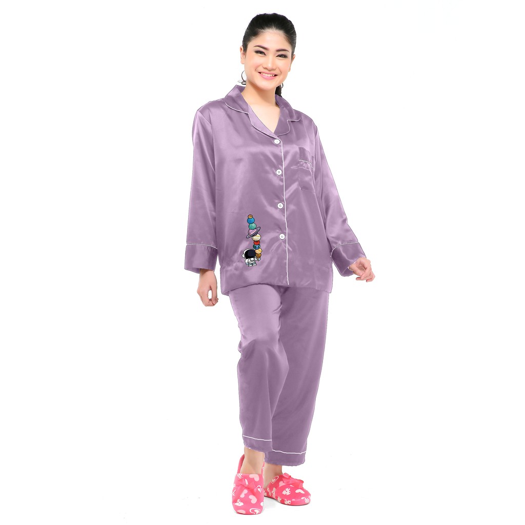 Zavyn Piyama Satin Long Sleeves Wanita Ice Cream Astonaut