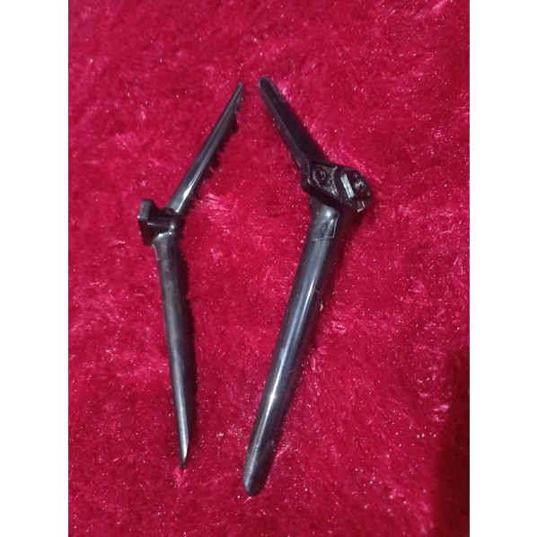 kaki tv polytron 24 in 24T8511 - sepiker - speaker - sepiker