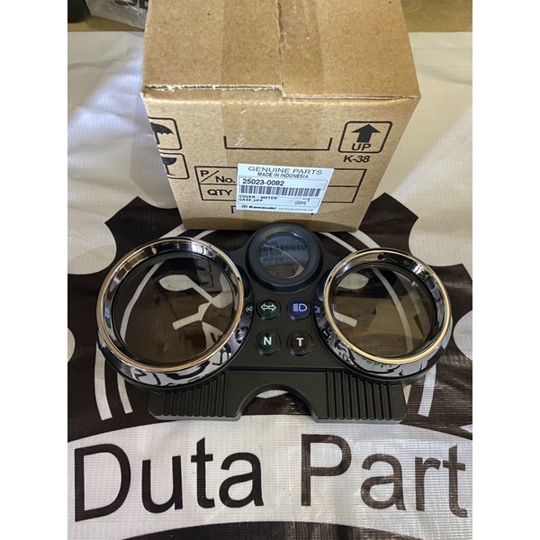 COVER SPEEDOMETER ATAS NINJA R SS ORIGINAL