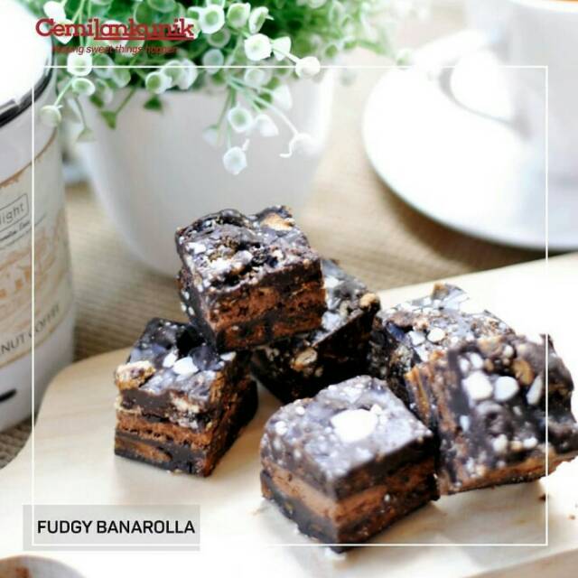 

Fudgy Banarolla / Banarolla / olahan pisang / sale pisang