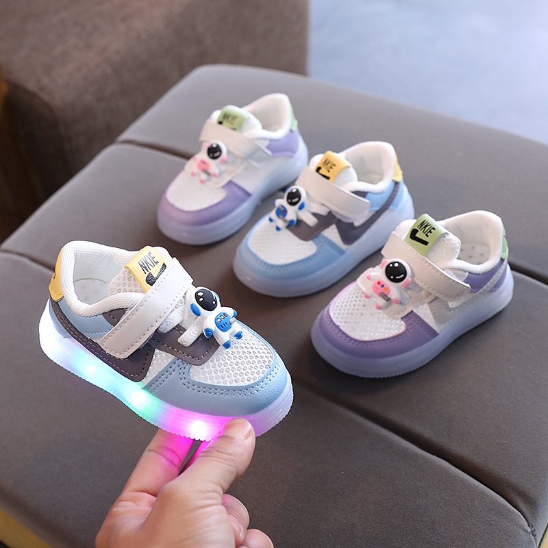 Qeede_store Sepatu BAYI ASTROY Lampu LED Import Size 16-26