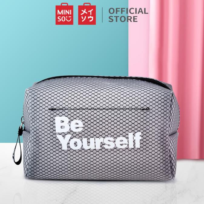 MINISO Tas Kosmetik Wanita Kotak Bentuk Persegi Panjang Tas Makeup - Hitam
