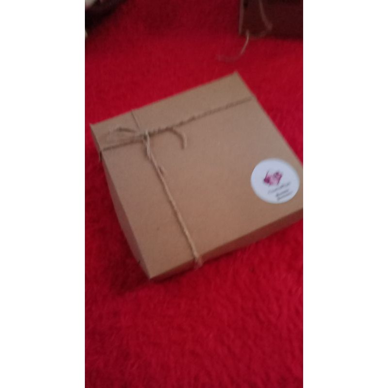 

BOX HAMPERS ( hanya box )