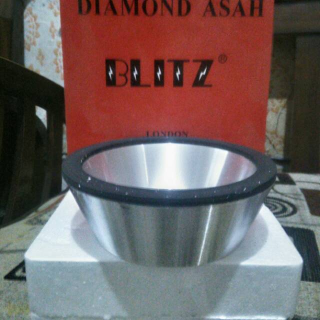 Batu asah gerinda mangkok blizt 5 inch no 240 atau diamond grinding wheel blizt 5 inch