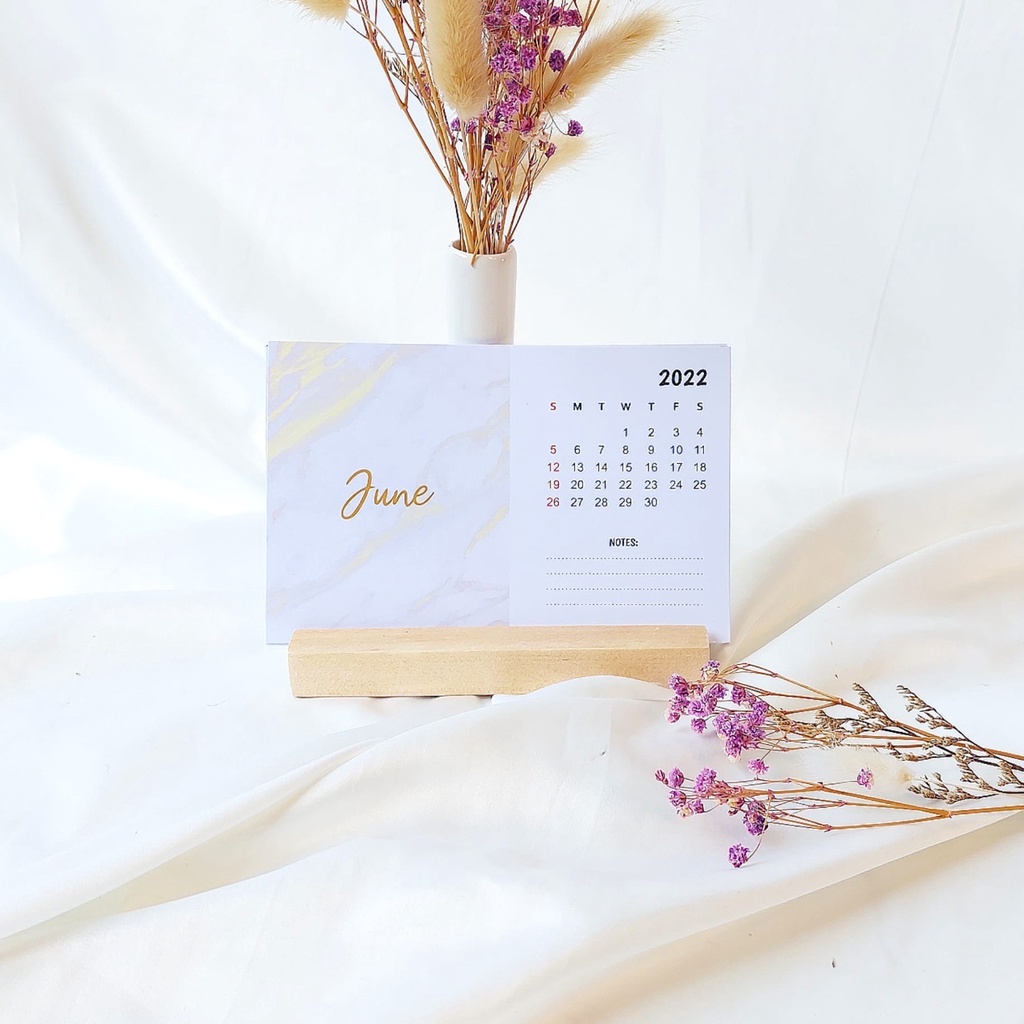 

[READY STOCK] Kalender meja 2024 / Kalender Meja Custom Foto Sendiri / Kalender Custom / Kalender Meja Pinterest Custom / Souvenir / Kalender 2024 / Calendar 2024