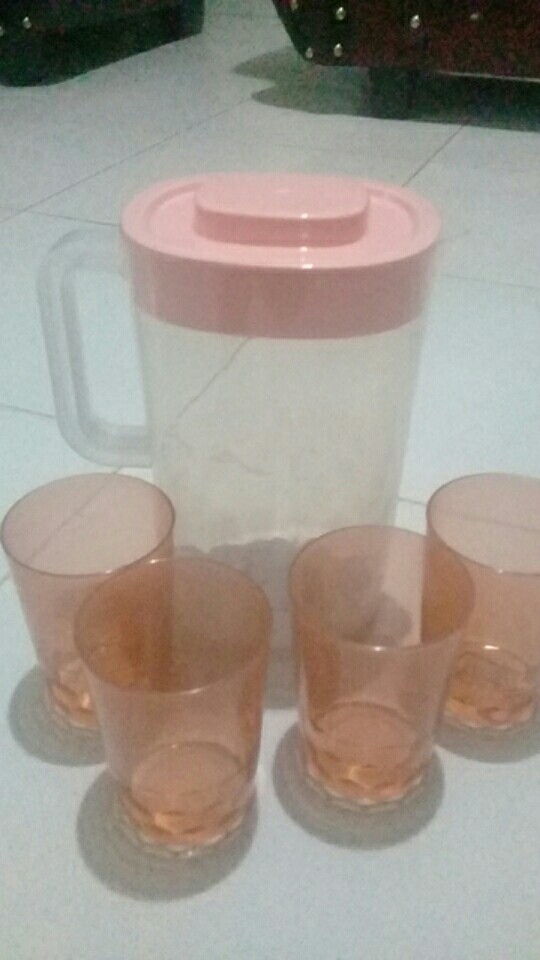 Teko Air Panas Dan Dingin / Teko Plastik Set Dengan Gelas - Mt3502