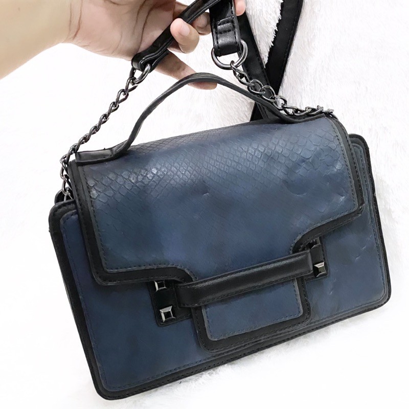preloved tas selempang ala vera wang