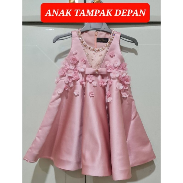 PRELOVED Gaun Ibu Kakak dan Anak Perempuan 1 Tahun Merk Cindy Isella