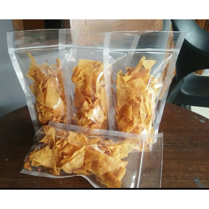 

kulit pangsit goreng