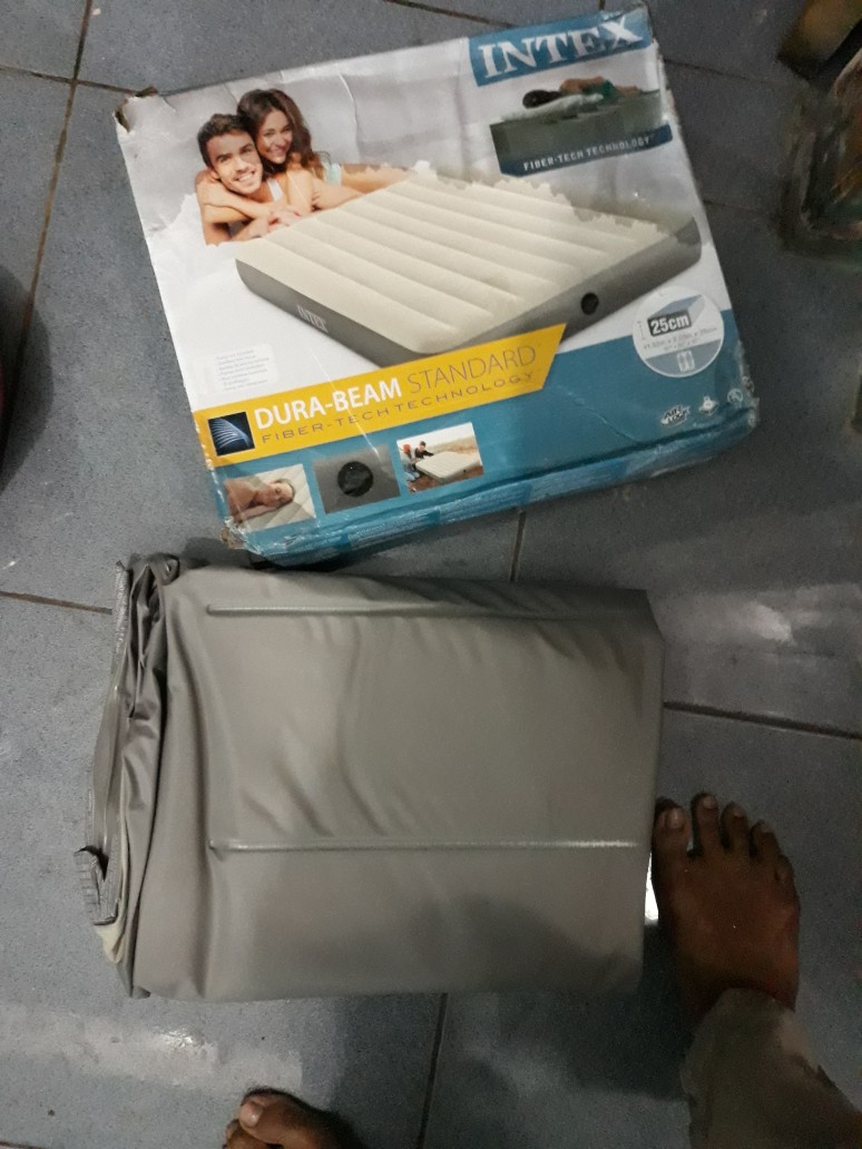 Kasur Deluxe Full High Bed Dura-beam With Fiber Tech-intex 64709 Queen