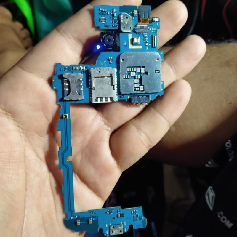 mesin hp Samsung j100h mesin normal udah tested