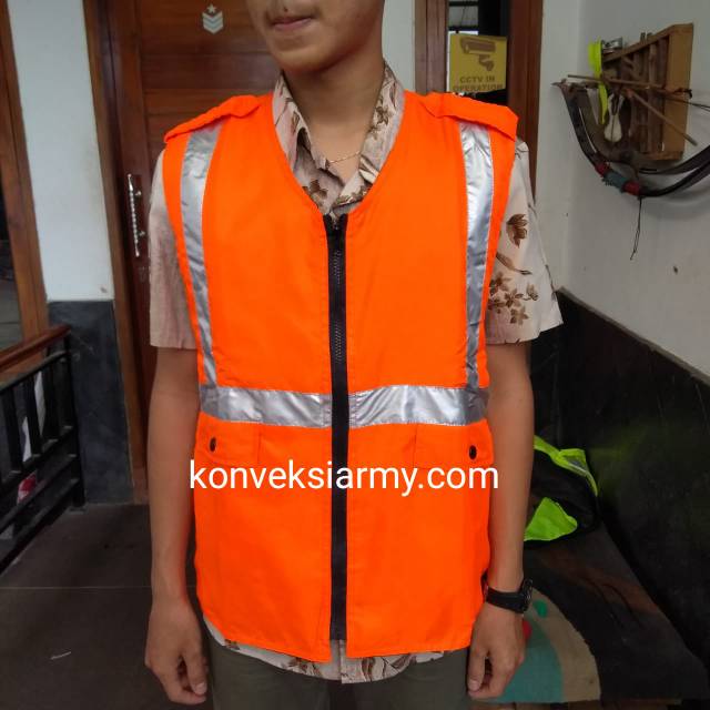 Rompi proyek / Rompi parkir / Rompi custom / Rompi safety