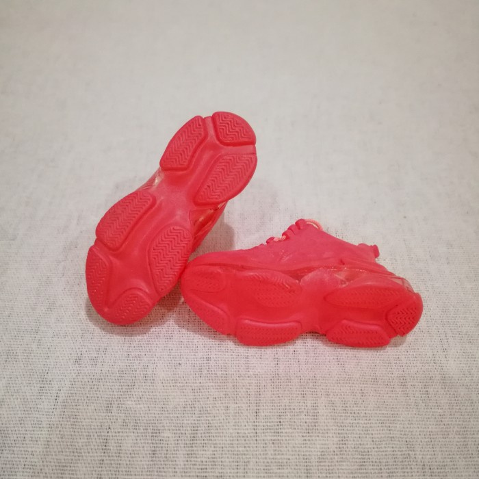 BALENCIAGA TRIPLE S RED 3D SNEAKERS KEYCHAIN MINIATUR