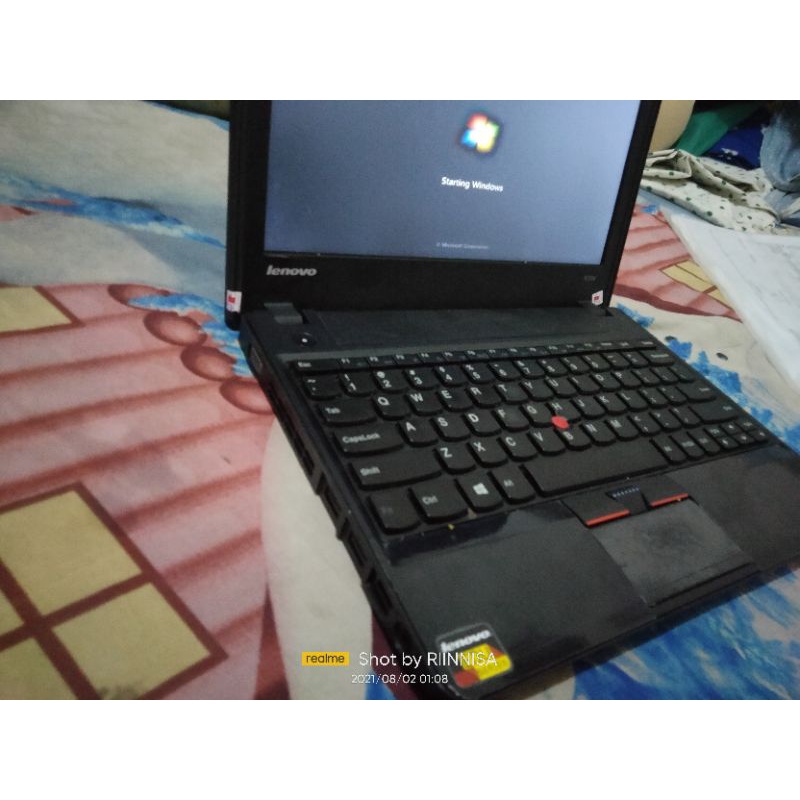 Lenovo thinkpad x131e thinkpad 4gb