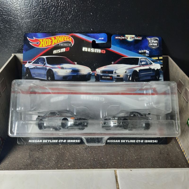 Hot Wheels Nissan Skyline GT-R R32, R34 2 Pack Nismo
