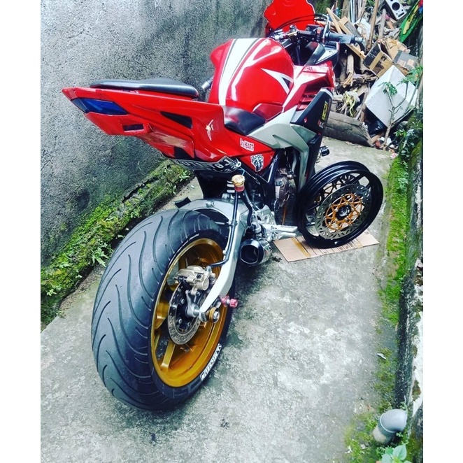 Swing Arm R15v3 pnp Honda Cbr150r cb150r Cbr 150r